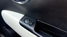 Fiat 500 1.0 Mild Hybrid Dolcevita [Part Leather] 3dr Petrol Hatchback